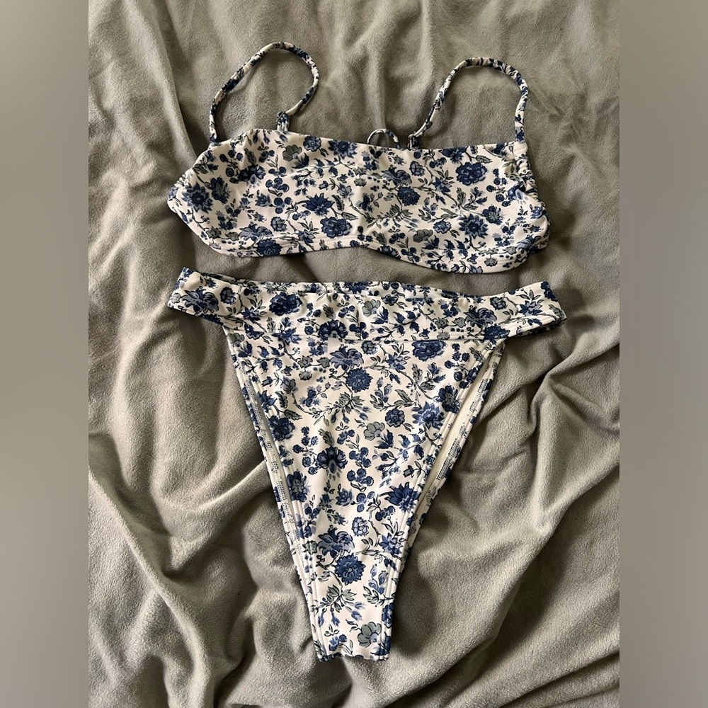 Abercrombie Bikini Set